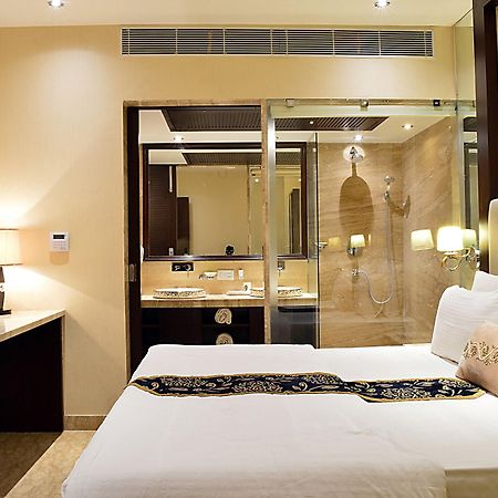 Hotel Emperor Palms Νέο Δελχί Εξωτερικό φωτογραφία