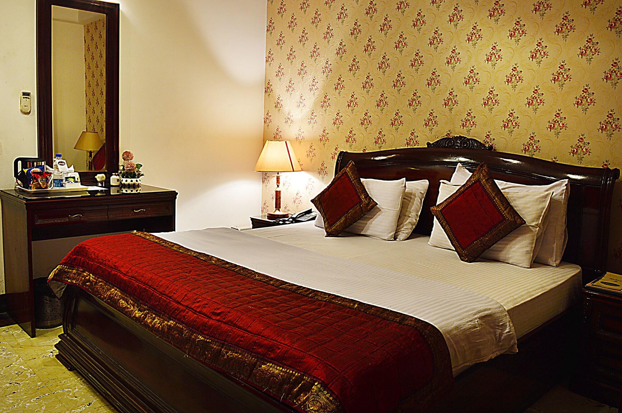 Hotel Emperor Palms Νέο Δελχί Εξωτερικό φωτογραφία