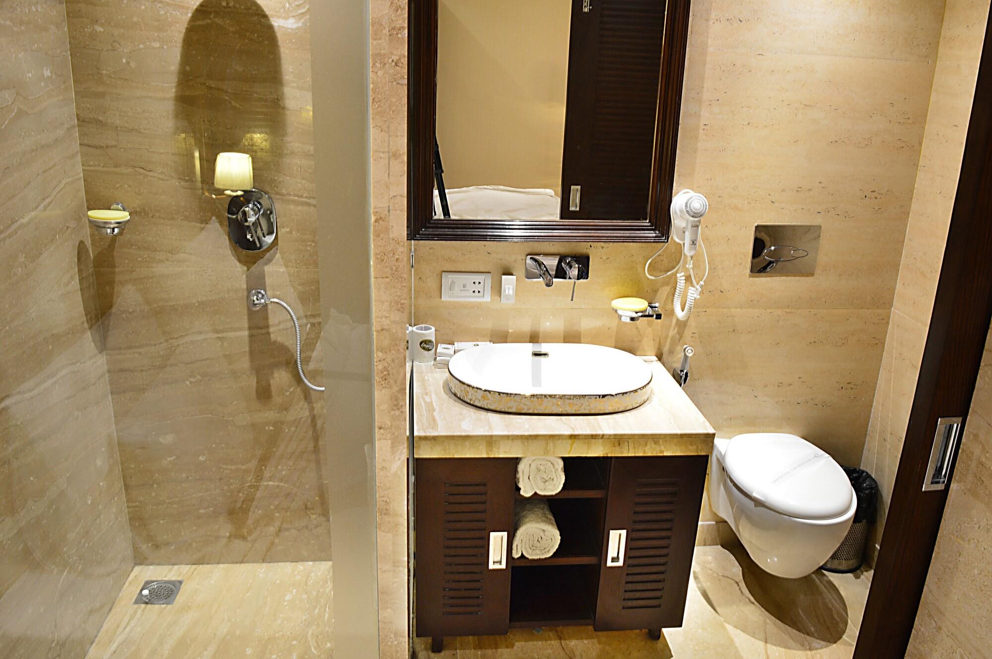 Hotel Emperor Palms Νέο Δελχί Εξωτερικό φωτογραφία