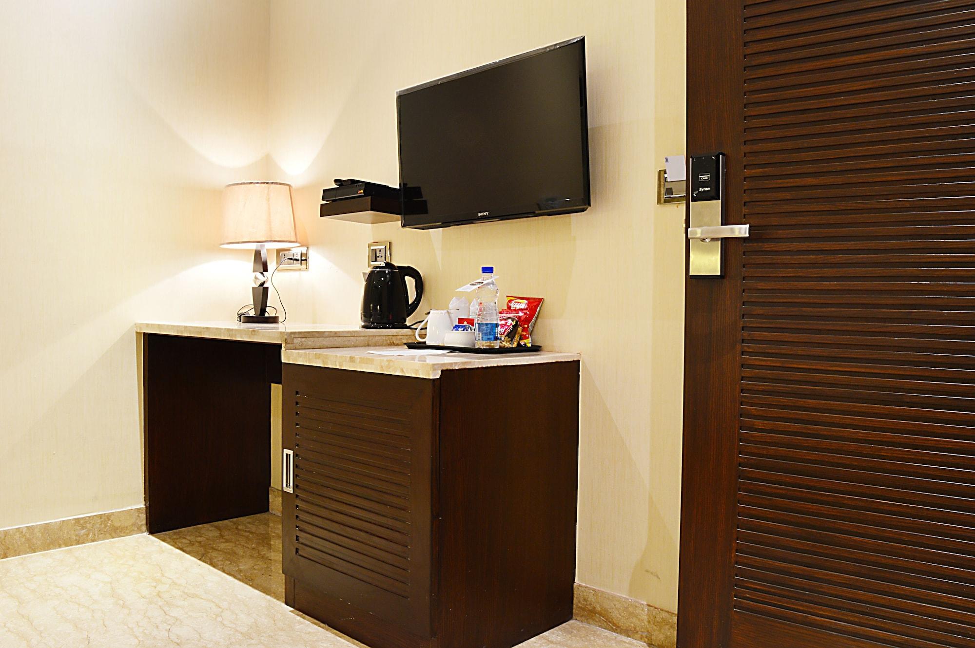 Hotel Emperor Palms Νέο Δελχί Εξωτερικό φωτογραφία