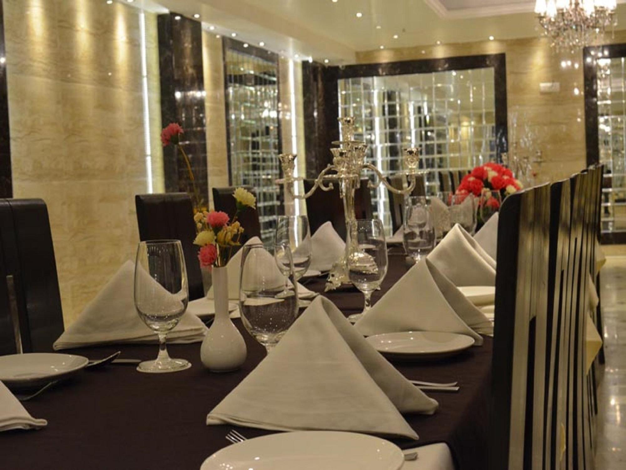 Hotel Emperor Palms Νέο Δελχί Εξωτερικό φωτογραφία
