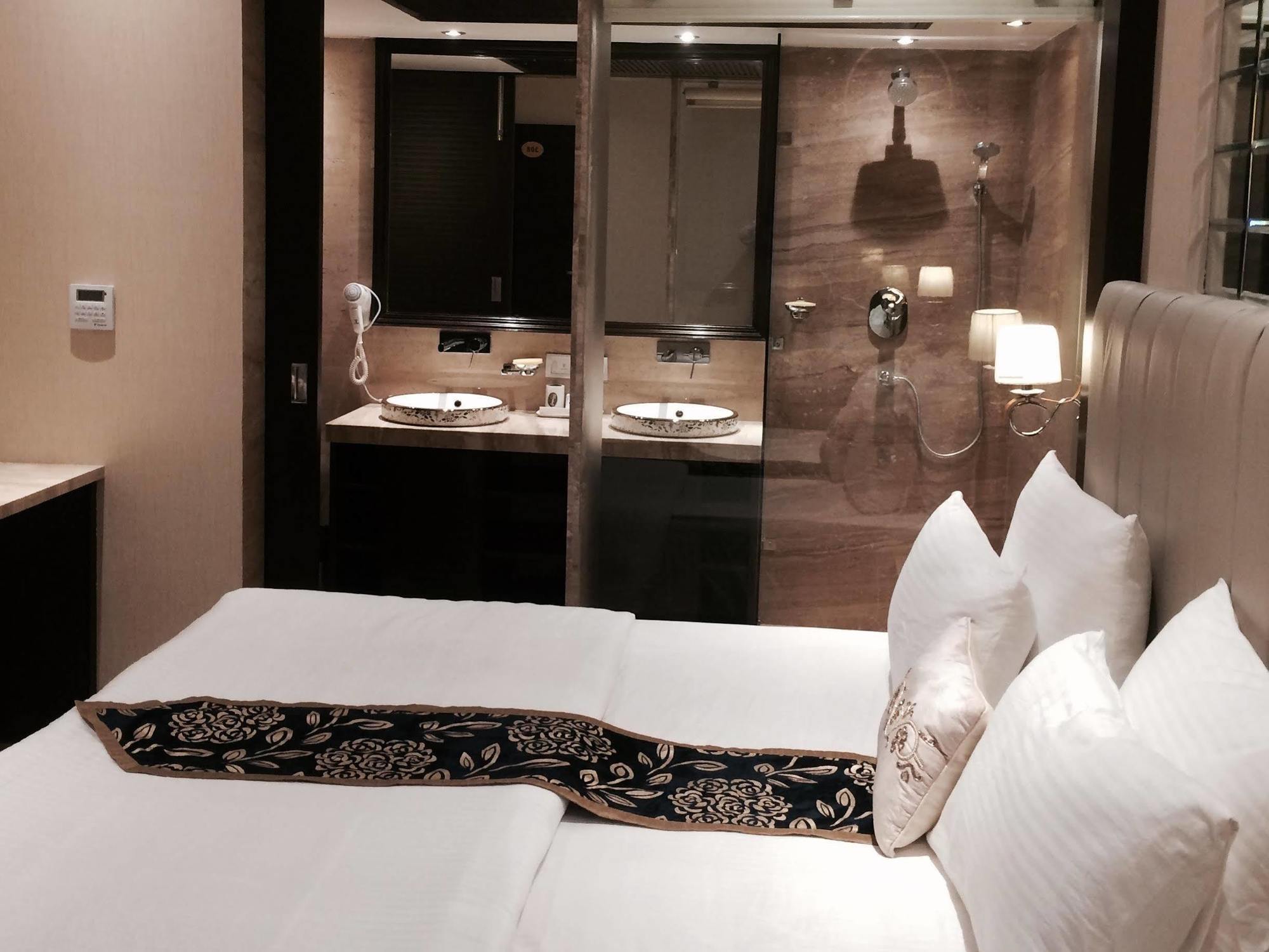 Hotel Emperor Palms Νέο Δελχί Εξωτερικό φωτογραφία