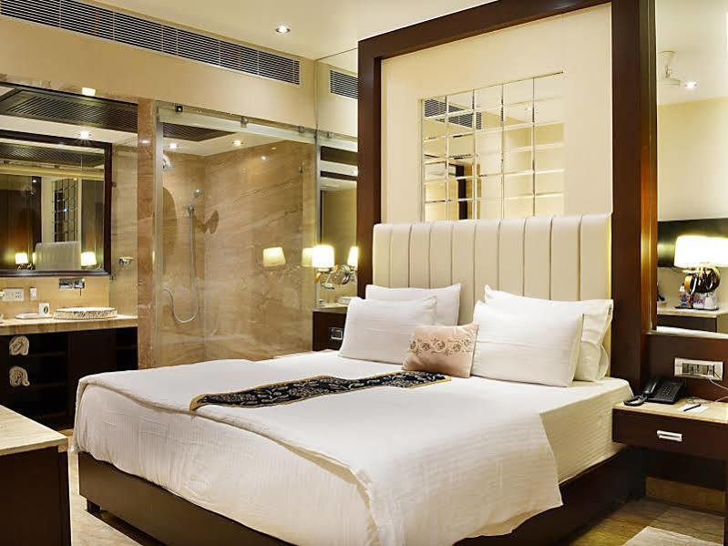 Hotel Emperor Palms Νέο Δελχί Εξωτερικό φωτογραφία